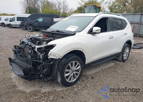 2018 Nissan Rogue Sv z USA, uszkodzony, nr VIN 5N1AT2MV4JC700743